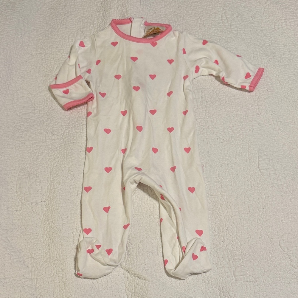EUC TBBC Pink Heart Valentines Baby Onsie Size 3-6 months